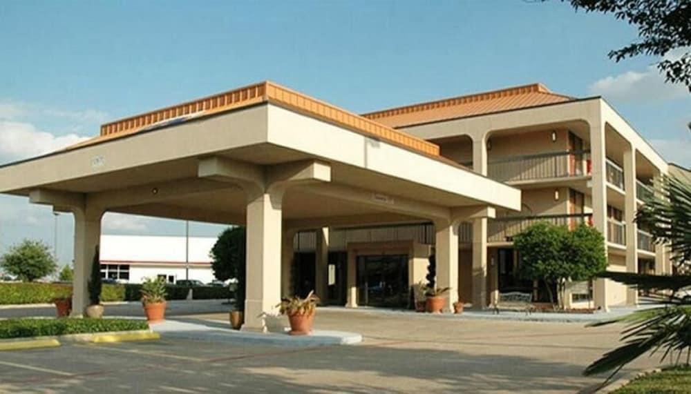 Executive Inn Dallas Buitenkant foto